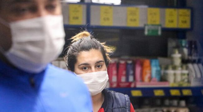 Kasiyerin yüzüne kola döken gaspçı tutuklandı