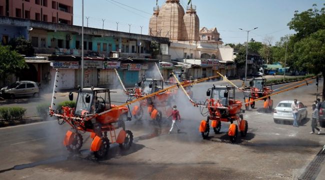 Kilit sektörlerde tekrar üretime geçiyorlar