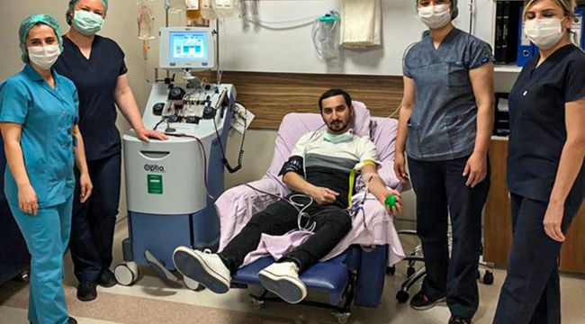 Koronavirüs hastasına plazma nakledildi