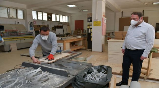 MÜHENDİS BAŞKAN'DAN SAĞLIKÇILAR İÇİN İCAT