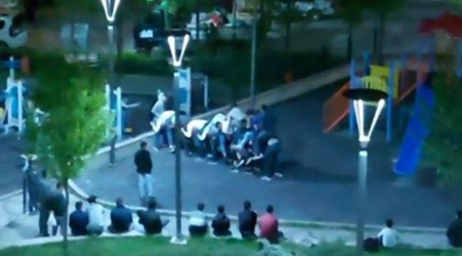 Sosyal mesafe kuralını hiçe saydılar