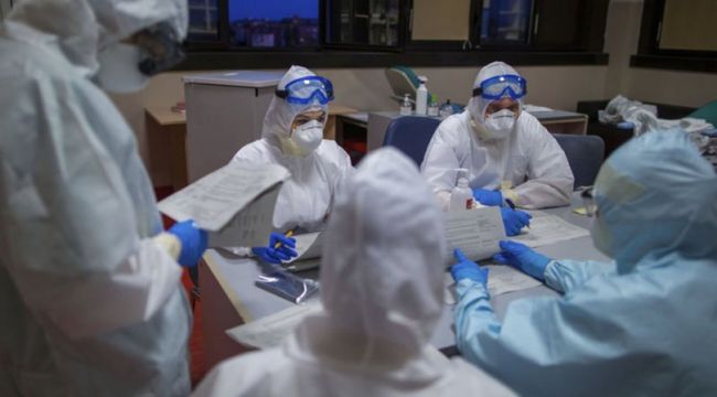 Türkiye&#039;den İngiltere&#039;ye gidecek  koruyucu ekipman tartışma yarattı