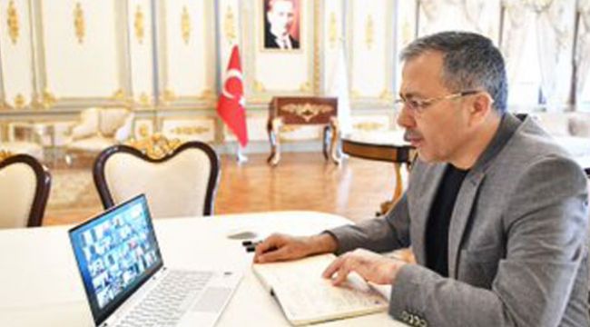 Vali Yerlikaya 39 ilçe kaymakamı ile video konferansla görüştü