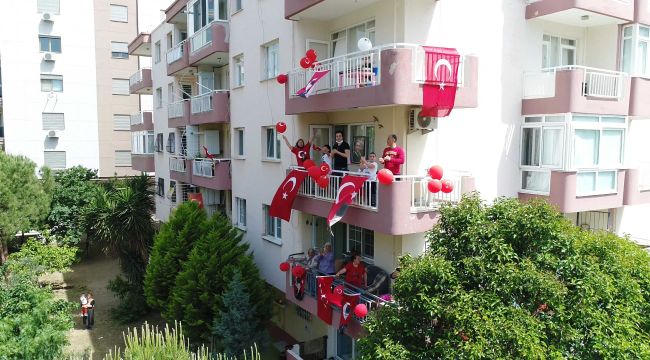 19 MAYIS’I ‘APARTMAN FESTİVALİ’ İLE KUTLADILAR