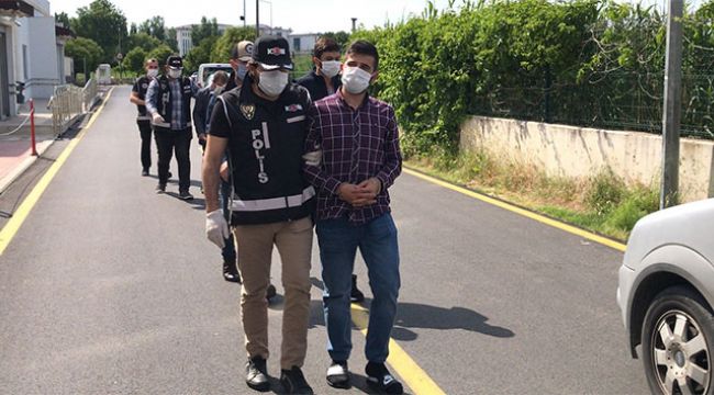 Adana'da ruhsatsız silah operasyonu