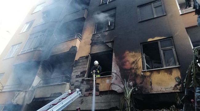 Alanya'da apartmanda yangın paniği