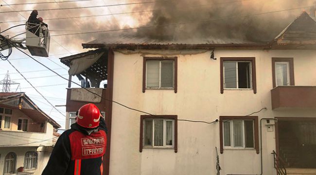 Alevler kısa sürede her yeri sardı