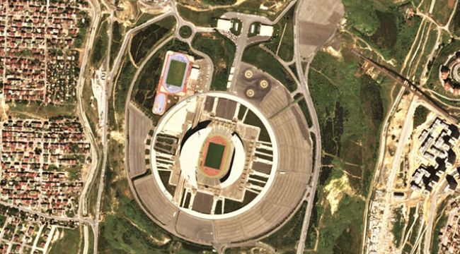 Atatürk Olimpiyat Stadı büyük maça hazırlanıyor