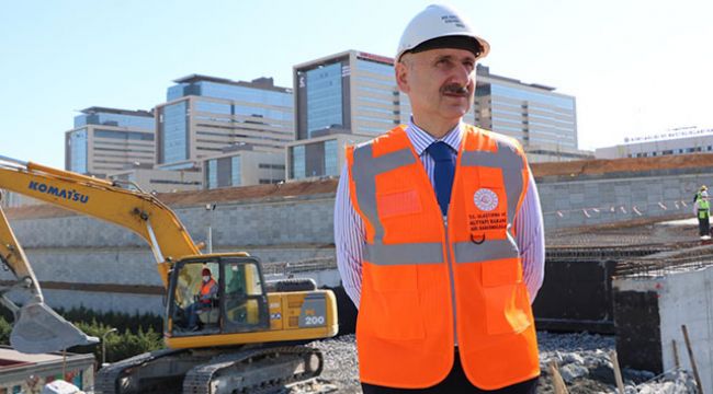 Bakan Karaismailoğlu, Başakşehir Şehir Hastanesi yollarını inceledi