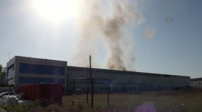 BAŞKENTTE MEDİKAL FABRİKASINDA YANGIN