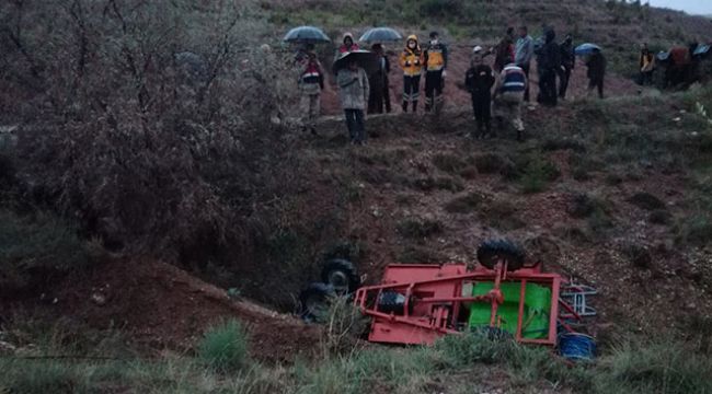 Çapa motoru şarampole devrildi