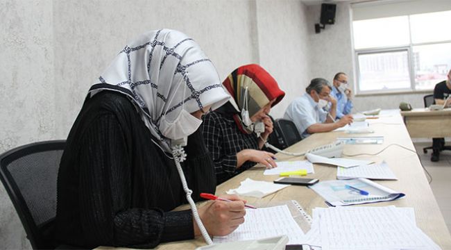 Çay toplamak için Rize'ye gelen vatandaş sayısı 15 bin 394'e ulaştı