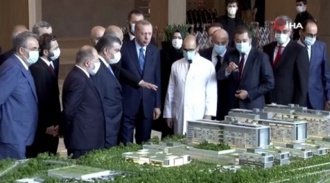 Cumhurbaşkanı Erdoğan, Başakşehir Çam ve Sakura Şehir Hastanesi'nde