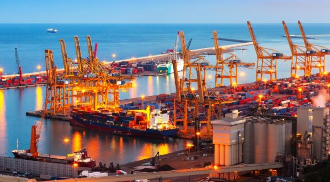 Dış ticaret açığı ilk çeyrekte ikiye katlandı