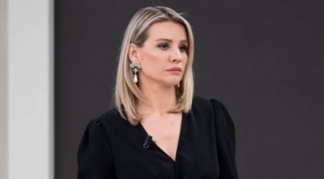 Esra Erol'a canlı yayında  koronavirüs şoku