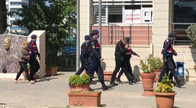EVİNE GİRİP, ELLERİNİ VE AYAKLARINI BAĞLADILAR