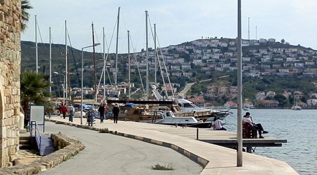 FOÇA'YA YENİ YASAKLAR GELDİ