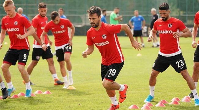Gaziantep Futbol Kulübü'nde bir personelde koronavirüs tespit edildi