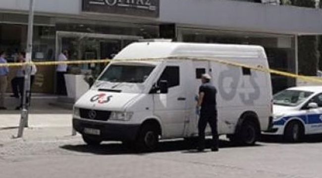 Güney Kıbrıs'ta para nakil aracına baltalı soygun