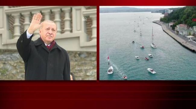 İSTANBUL BOĞAZI'NDA 'FETİH SAYGI GEÇİŞİ' 