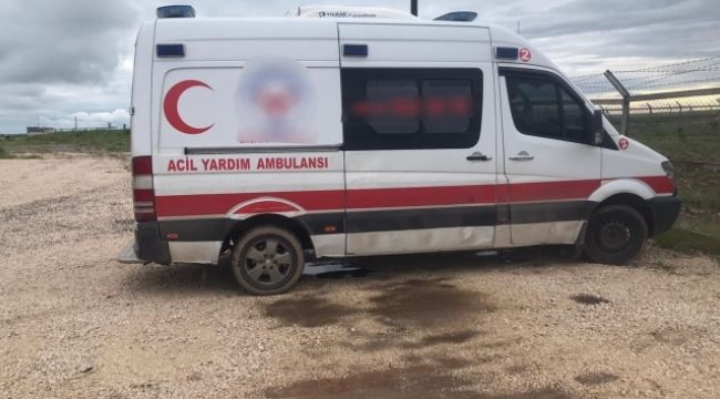 İstanbul'dan Diyarbakır'a ambulansla uyuşturucu taşımak isterken yakalandı
