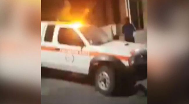 İtalya’da akşam ezanı polis aracından okundu