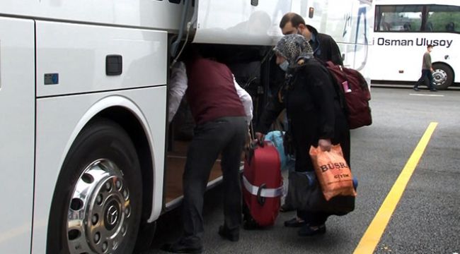 İzin belgesini alan 65 yaş üstü vatandaşlar İstanbul'dan ayrılmaya başladı