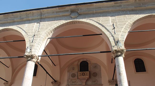 İZMİR'DE CAMİLERDE MERKEZİ SİSTEME SON VERİLDİ