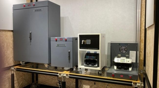 Kağıt parayı virüsten temizleyen dezenfekte makinesi geliştirildi