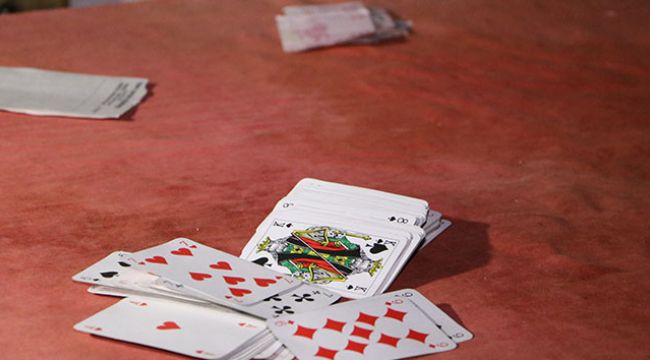 Kahramanmaraş&#039;ta kumarbazlara gece baskını