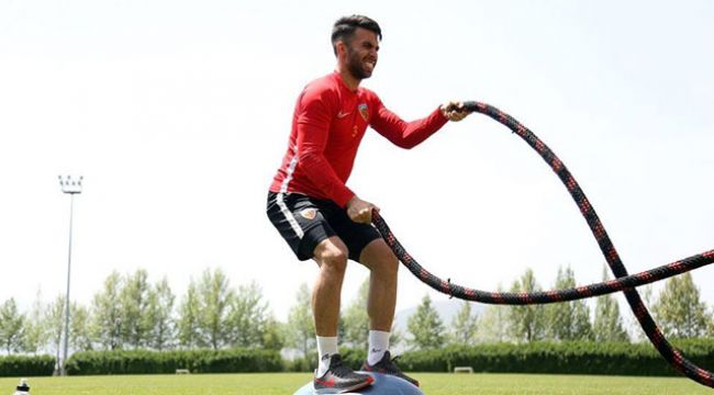 Kayserisporlu Emre Taşdemir: '8 kritik maça çıkacağız'