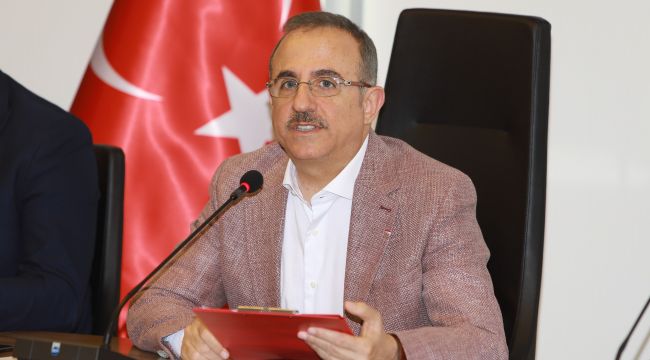 KEREM ALİ SÜREKLİ'DEN BAYRAM MESAJI