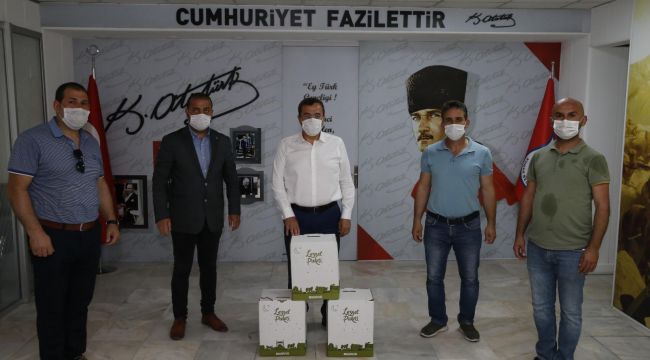 KONAK'TA EMEK DAYANIŞMAYA DÖNÜŞTÜ