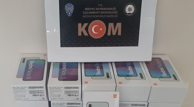 Midyat'ta 86 bin TL'lik kaçak telefon ele geçirildi