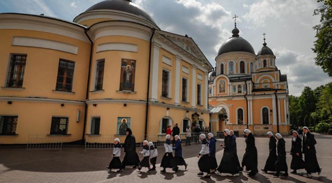 Moskova'da karantina uygulaması uzatıldı