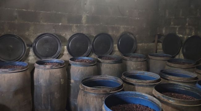 Piyasa değeri 1,5 milyon lira olan sahte içki ele geçirildi
