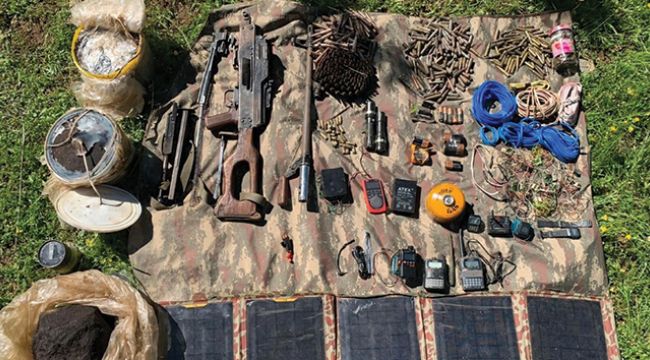 PKK&#039;lı teröristlere ait silah, mühimmat ve yaşam malzemesi ele geçirildi