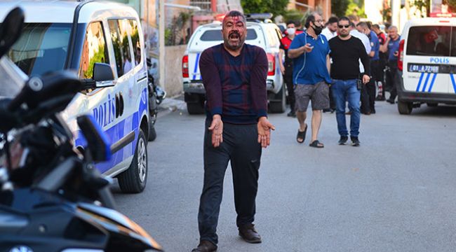 Sokak ortasında silahlı kavga