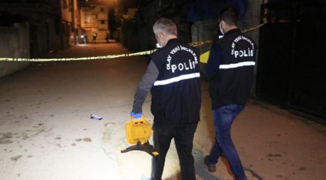 Sokak ortasında silahlı saldırıya uğrayan genç, öldü