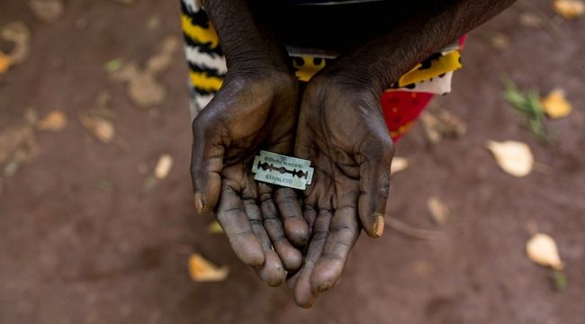 Sudan 'kadın sünneti'ni yasakladı