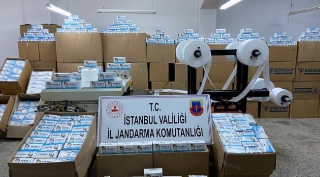 Sultangazi'de izinsiz üretilen 800 bin adet maske ele geçirildi