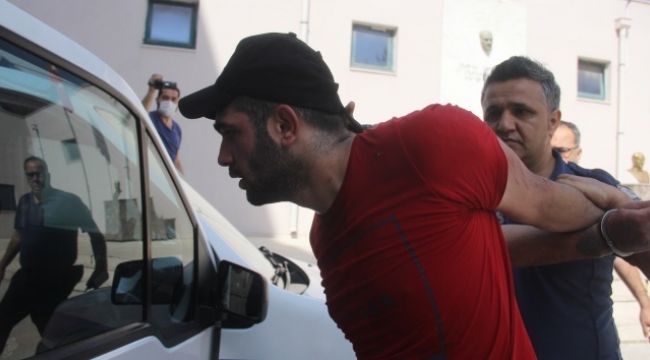 Sütçünün cep telefonu çalan hırsız okulda yakalandı