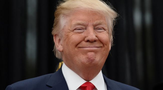 Trump: Başkan olduğum için çok şanslılar