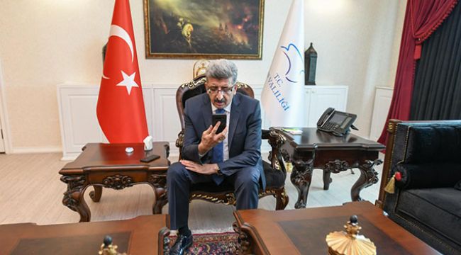 Van Valisi Bilmez'den şehit ailesine taziye