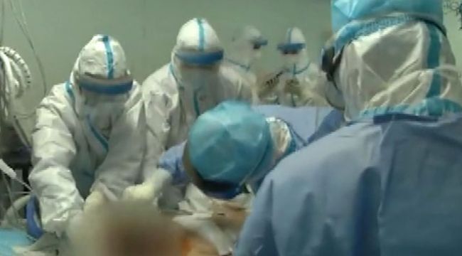 Vuhan'daki doktorlardan büyük başarı
