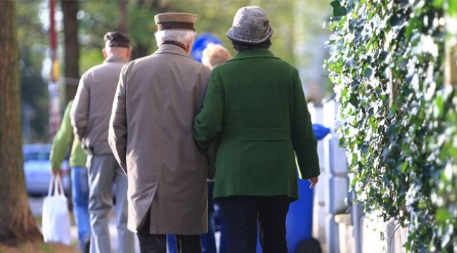 YAŞLILARA GÜNDE 3 SAAT NEFES İZNİ