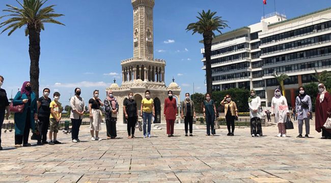 AK KADIN İZMİR'DEN, SOKAK HAYVANLARI İÇİN ÇAĞRI