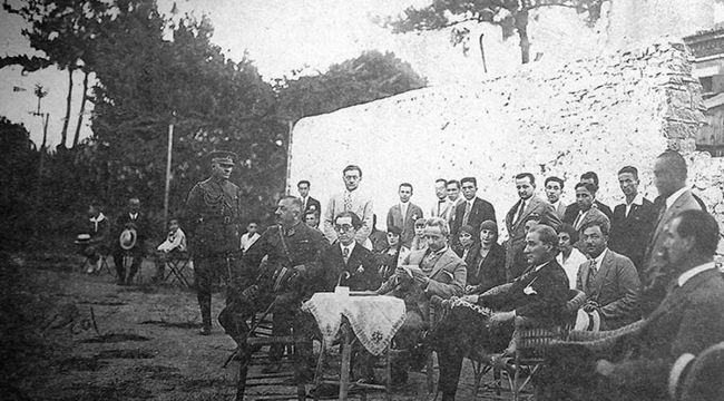 ‘ATATÜRK’ÜN ADIMLARIYLA KARŞIYAKA’