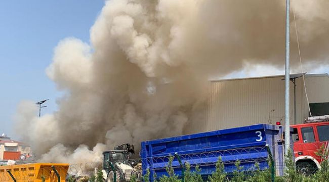 Atık tesisinde yangın !