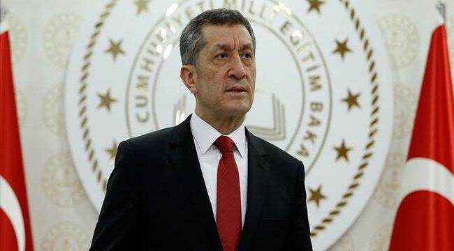 Bakan Selçuk'tan öğrencilere müjde